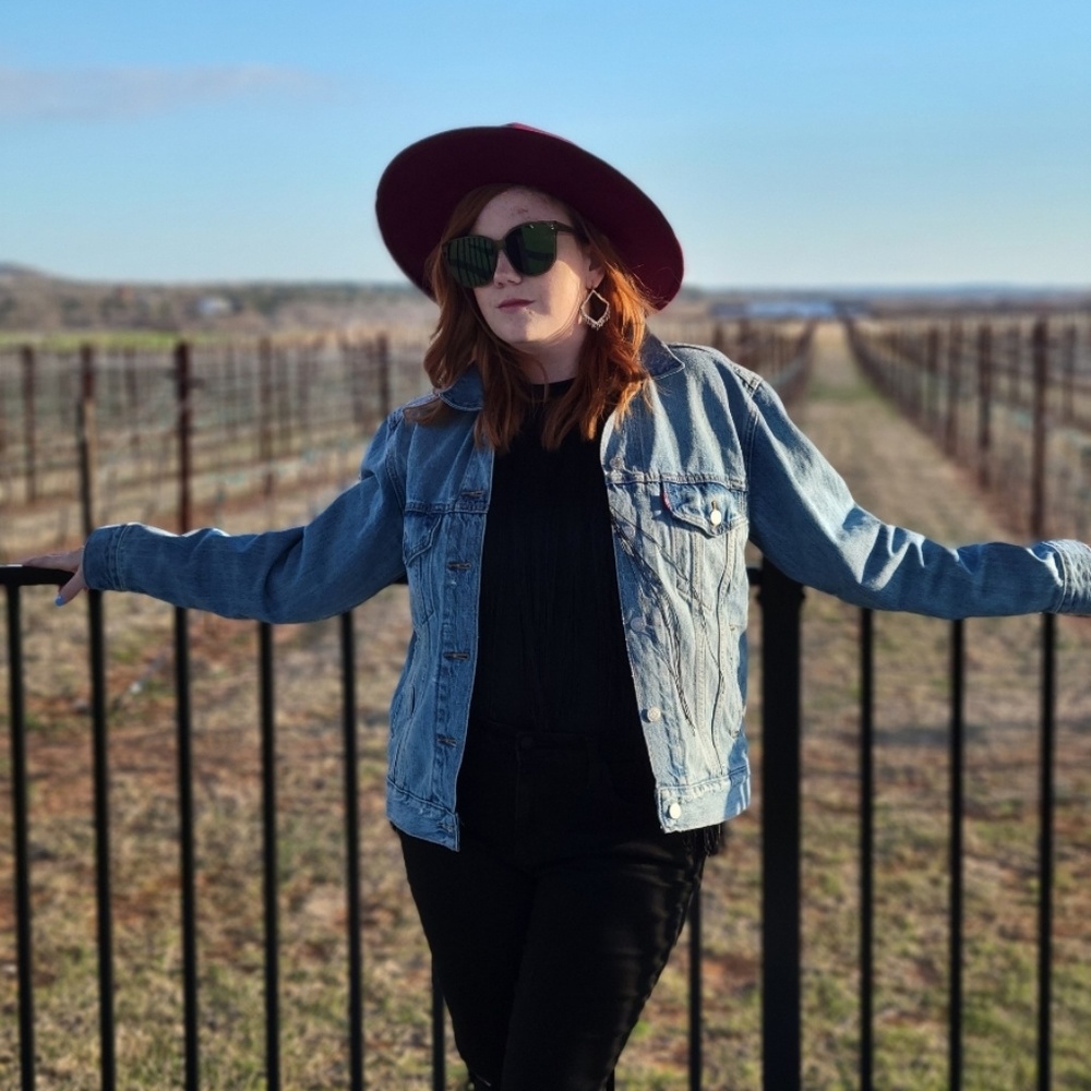 Meet your Posher, Melissa